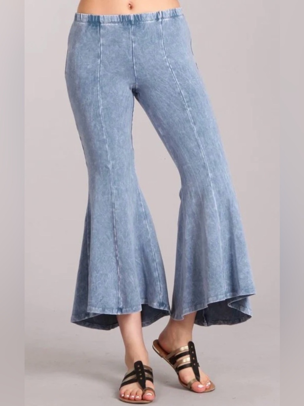 Chatoyant Mineral Wash Cropped Flare Bells Ankle pants leggings Size Medium